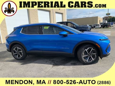 New 2026 Chevrolet Equinox EV LT image 14