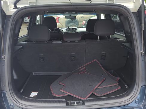Used 2018 Kia Soul + FWD image 23