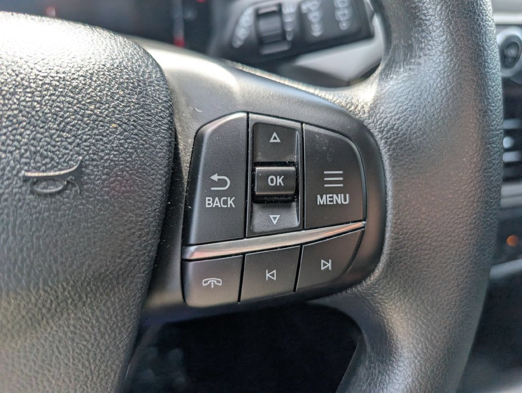 Used 2025 Ford Escape Active AWD/4WD image 20