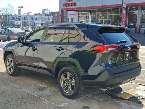 Used 2024 Toyota RAV4 XLE image 4