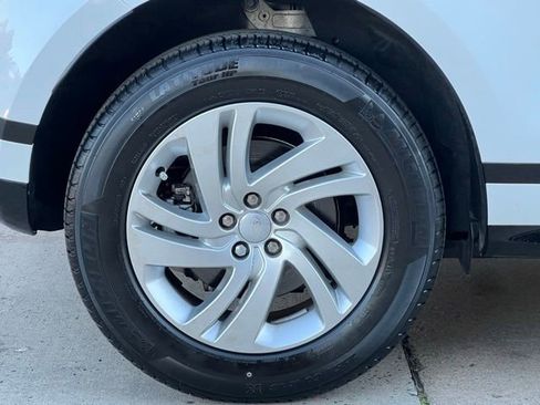 Used 2023 Land Rover Range Rover Evoque R-Dynamic S image 20