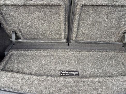 Used 2019 Volkswagen Tiguan SE w/ Panoramic Sunroof Package image 21