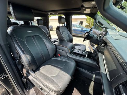 Used 2023 Ford Expedition Max Platinum AWD/4WD image 25