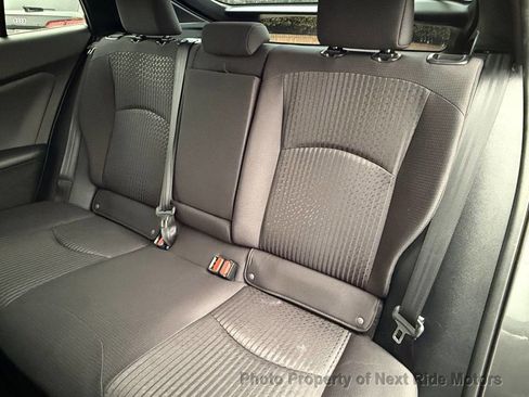 Used 2017 Toyota Prius image 13