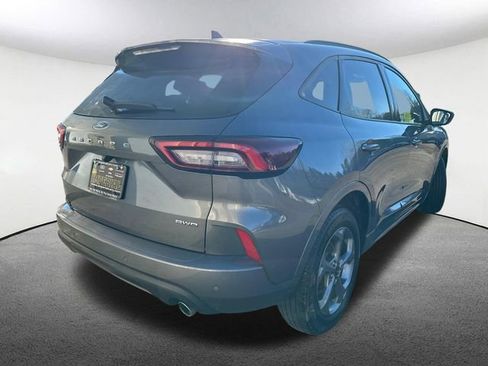 Used 2023 Ford Escape ST-Line w/ Tech Pack #1 AWD/4WD image 13