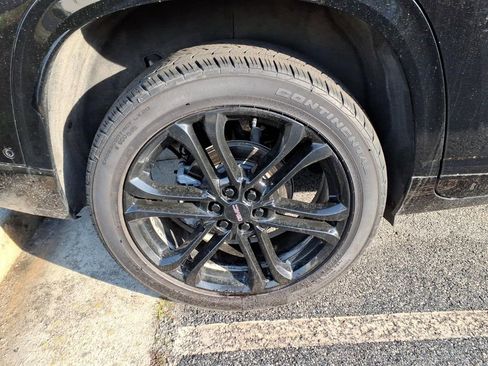 Used 2026 GMC Acadia Denali w/ Super Cruise Package image 10