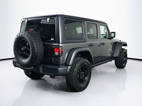 Used 2024 Jeep Wrangler Unlimited AWD/4WD image 9