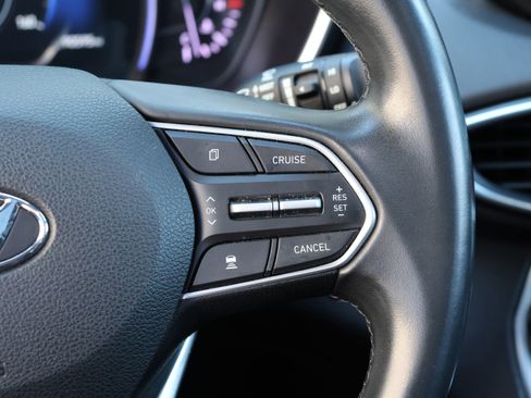 Used 2020 Hyundai Santa Fe SEL w/ Convenience + Premium Package image 21
