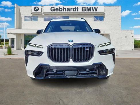 New 2025 BMW X7 M60i image 4