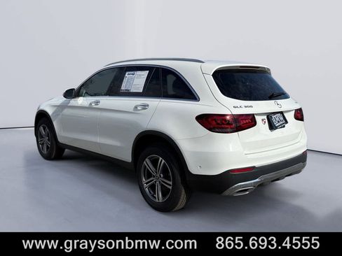 Used 2022 Mercedes-Benz GLC 300 4MATIC w/ Premium Package Lite image 5