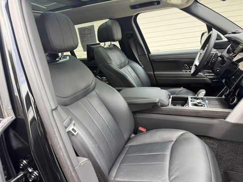 Used 2023 Land Rover Range Rover Long Wheelbase First Edition AWD/4WD image 44
