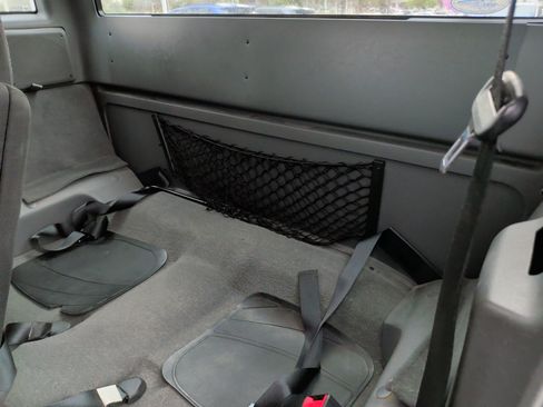 Used 2010 Ford Ranger XLT image 24