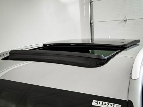 Used 2018 Audi Q3 2.0T Premium w/ Convenience Package image 14