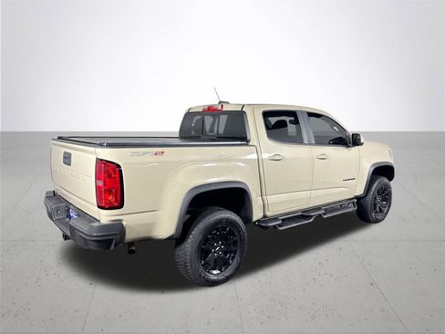Used 2022 Chevrolet Colorado ZR2 w/ ZR2 Dusk Special Edition image 6