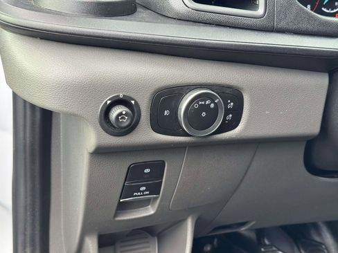 Used 2024 Ford Transit 250 Low Roof AWD w/ Exterior Upgrade Package image 22