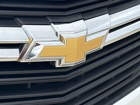 Certified 2024 Chevrolet Equinox LT FWD image 32