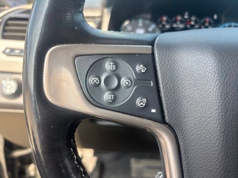Used 2019 GMC Yukon Denali w/ Denali Ultimate Black Edition AWD/4WD image 17