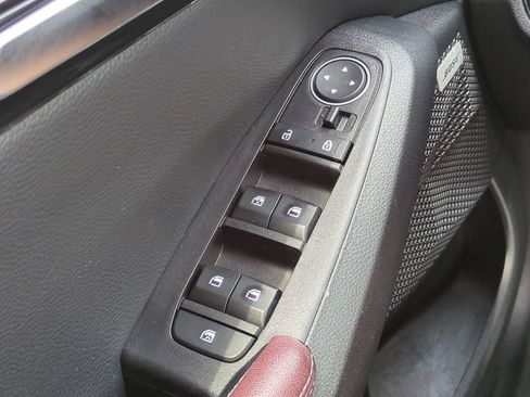 Certified 2023 Kia Seltos SX w/ SX Sunroof Package AWD/4WD image 25