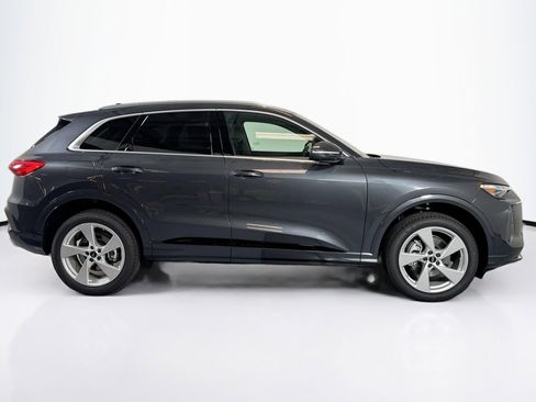 New 2025 Audi Q5 Premium Plus image 4