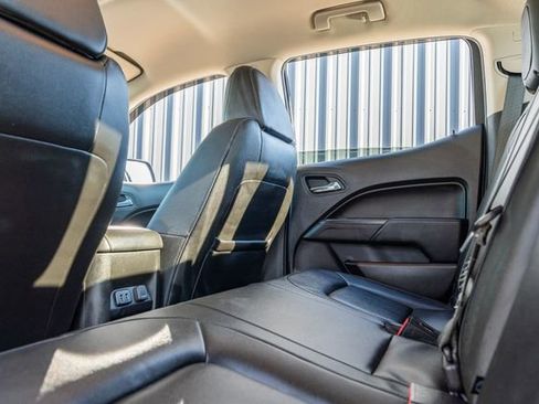 Used 2018 Chevrolet Colorado ZR2 image 37