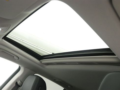 New 2026 Mercedes-Benz GLE 450 4MATIC image 14