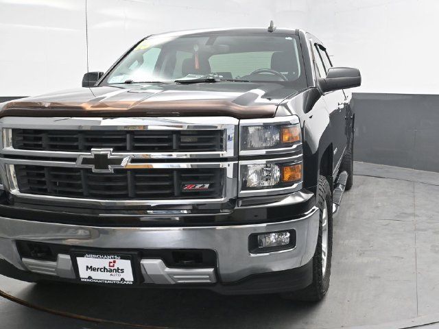 Used 2015 Chevrolet Silverado 1500 LT w/ All Star Edition AWD/4WD image 2