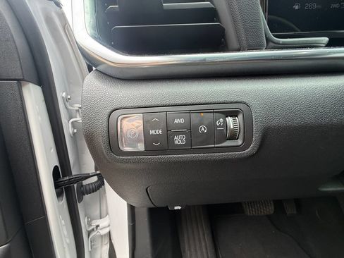 Used 2026 GMC Terrain Elevation AWD/4WD image 19