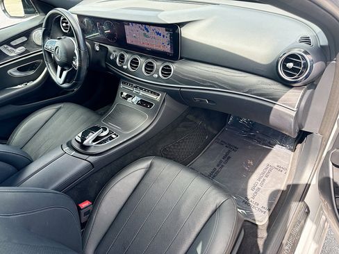 Used 2020 Mercedes-Benz E 350 Sedan image 13