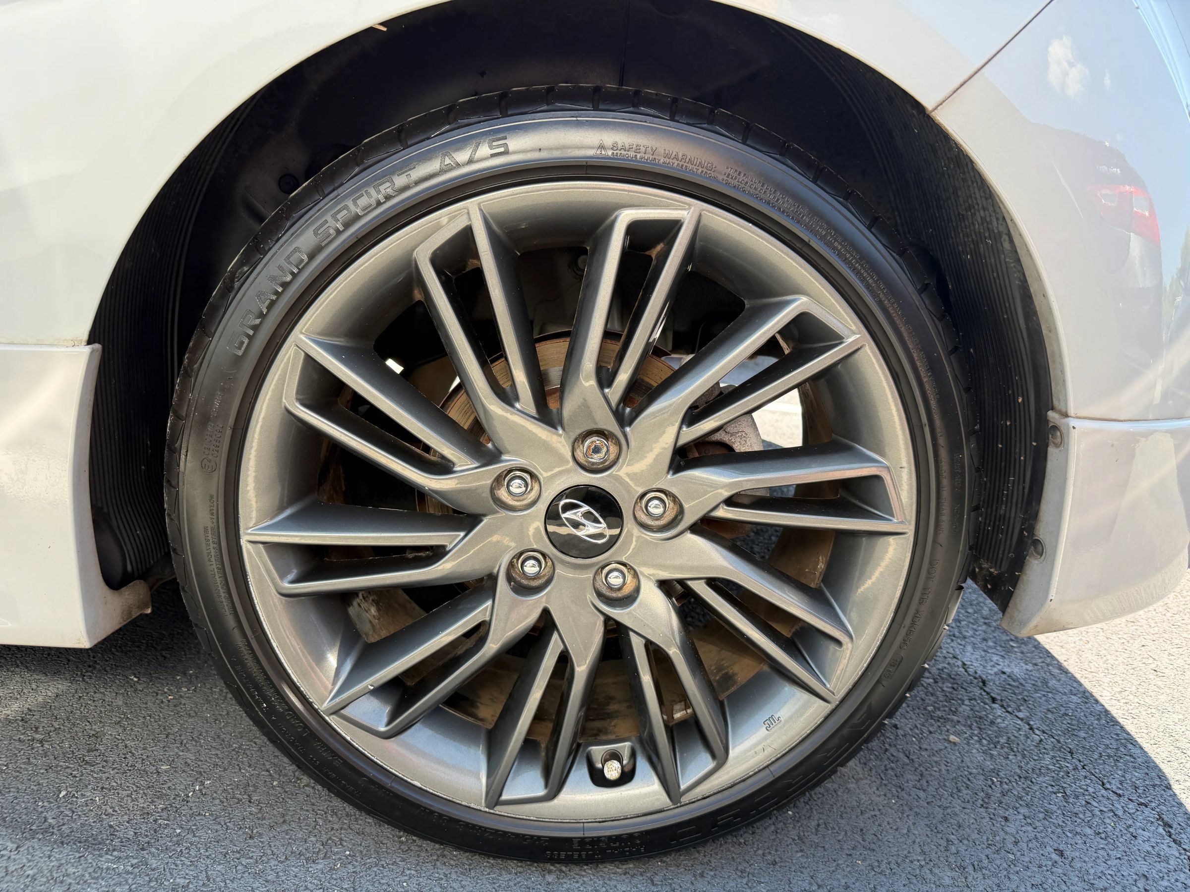 Used 2013 Hyundai Veloster RE:MIX Edition FWD image 36