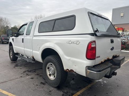 Used 2009 Ford F250 XL image 3