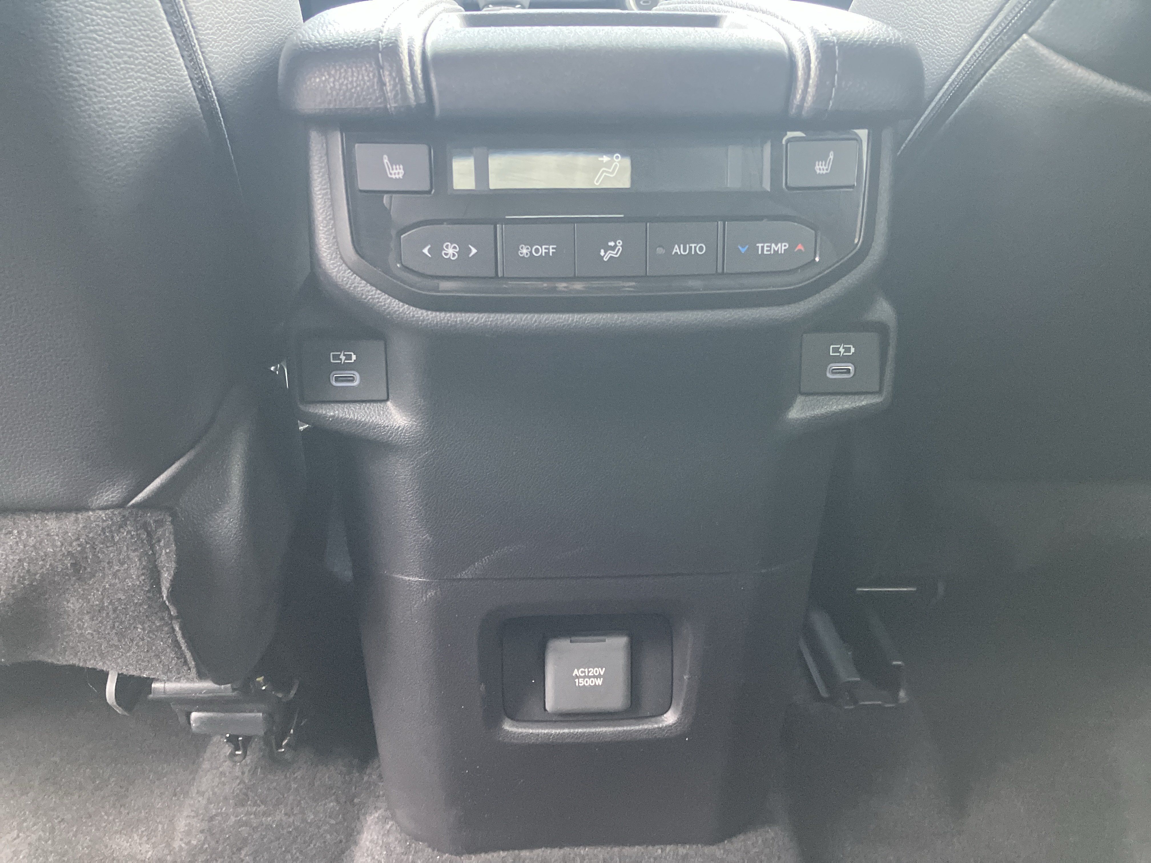 Used 2025 Toyota Grand Highlander AWD Hybrid image 17