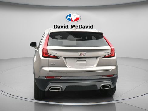 Used 2023 Cadillac XT4 Premium Luxury w/ Cold Weather Package image 11