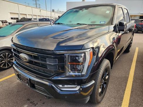 Used 2022 Ford F150 Platinum w/ Equipment Group 701A High AWD/4WD image 2