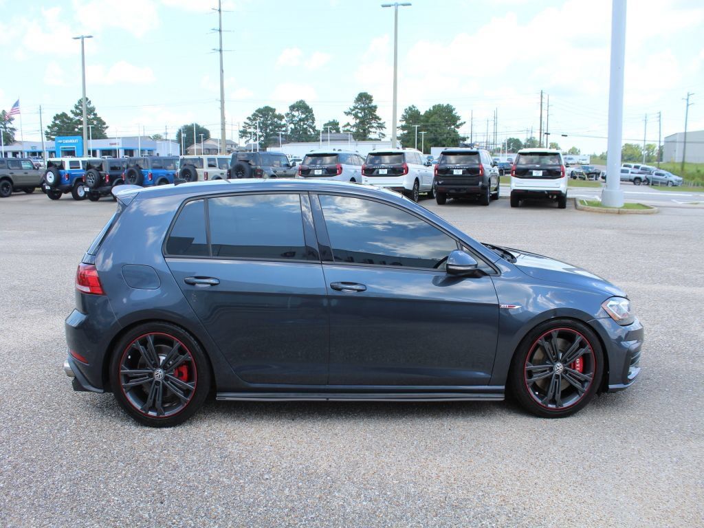 Used 2018 Volkswagen GTI SE w/ SE Leather Package FWD image 6