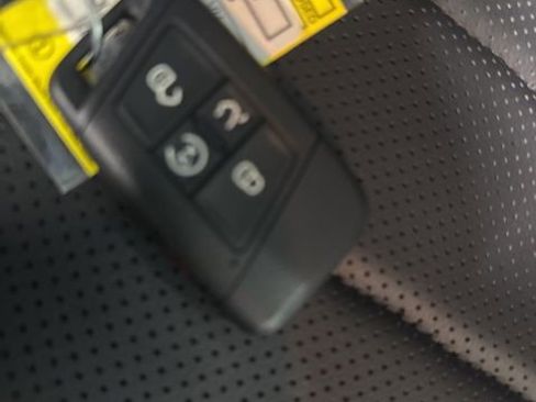 Certified 2023 Volkswagen Jetta SEL image 24