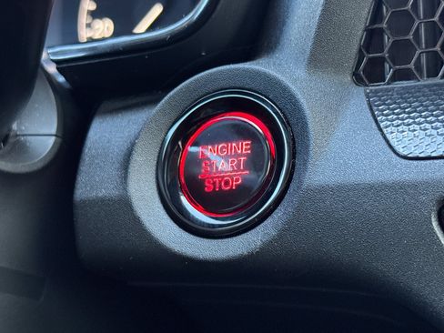 Used 2025 Honda CR-V EX image 17