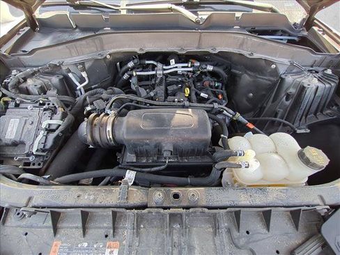 Used 2023 Ford Explorer XLT w/ Equipment Group 202A image 18