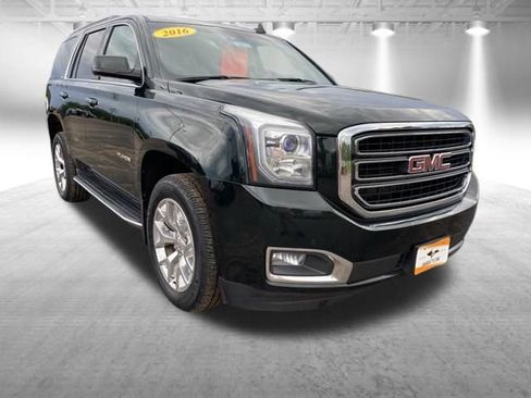 Used 2016 GMC Yukon SLT w/ Open Road Package AWD/4WD image 2