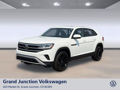 Used 2023 Volkswagen Atlas Cross Sport SE w/ Panoramic Sunroof Package