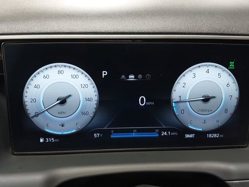 Used 2023 Hyundai Santa Cruz SEL w/ Activity Package AWD/4WD image 18