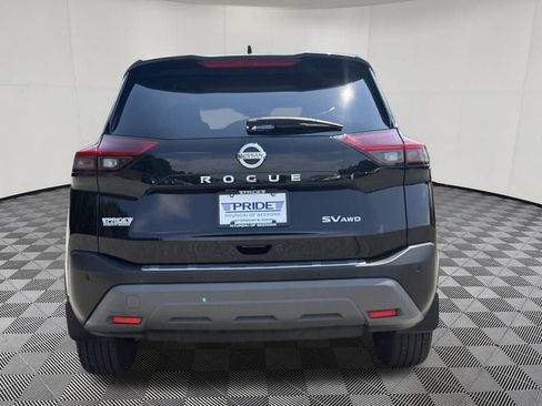 Used 2021 Nissan Rogue SV w/ Premium Package AWD/4WD image 4