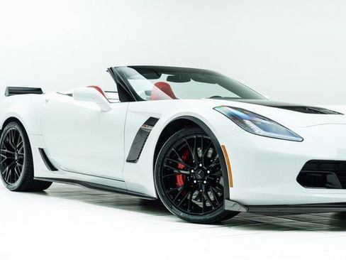 Used 2016 Chevrolet Corvette Z06 image 3