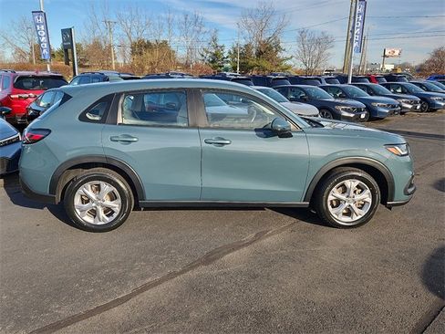 Used 2023 Honda HR-V LX image 7