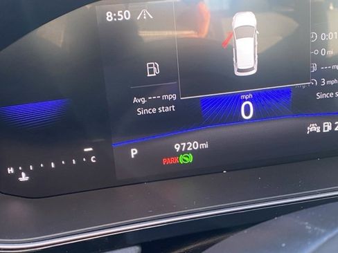 Certified 2025 Volkswagen Jetta Sport image 5