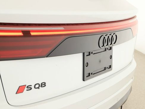 New 2026 Audi SQ8 Premium Plus image 29