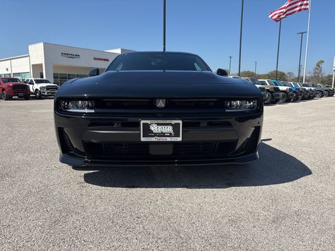New 2026 Dodge Charger Scat Pack w/ Blacktop Package AWD/4WD image 9