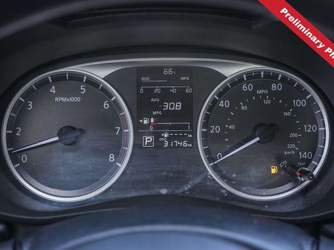 Used 2025 Nissan Versa S w/ Trunk Package FWD image 17