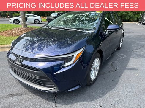 Certified 2026 Toyota Corolla LE w/ LE Premium Package FWD image 12