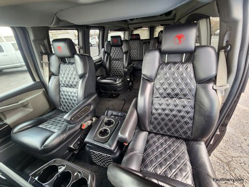 Used 2023 Chevrolet Express 2500 image 39