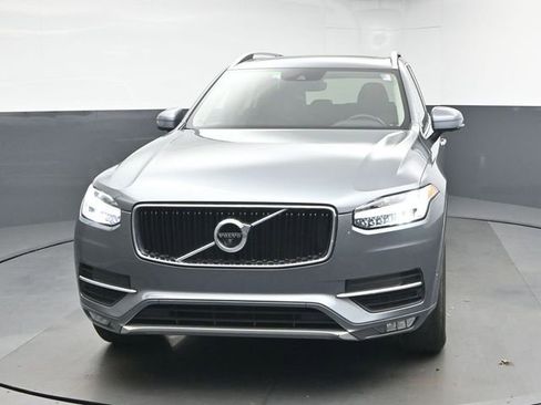Used 2018 Volvo XC90 T5 Momentum w/ Convenience Package image 3